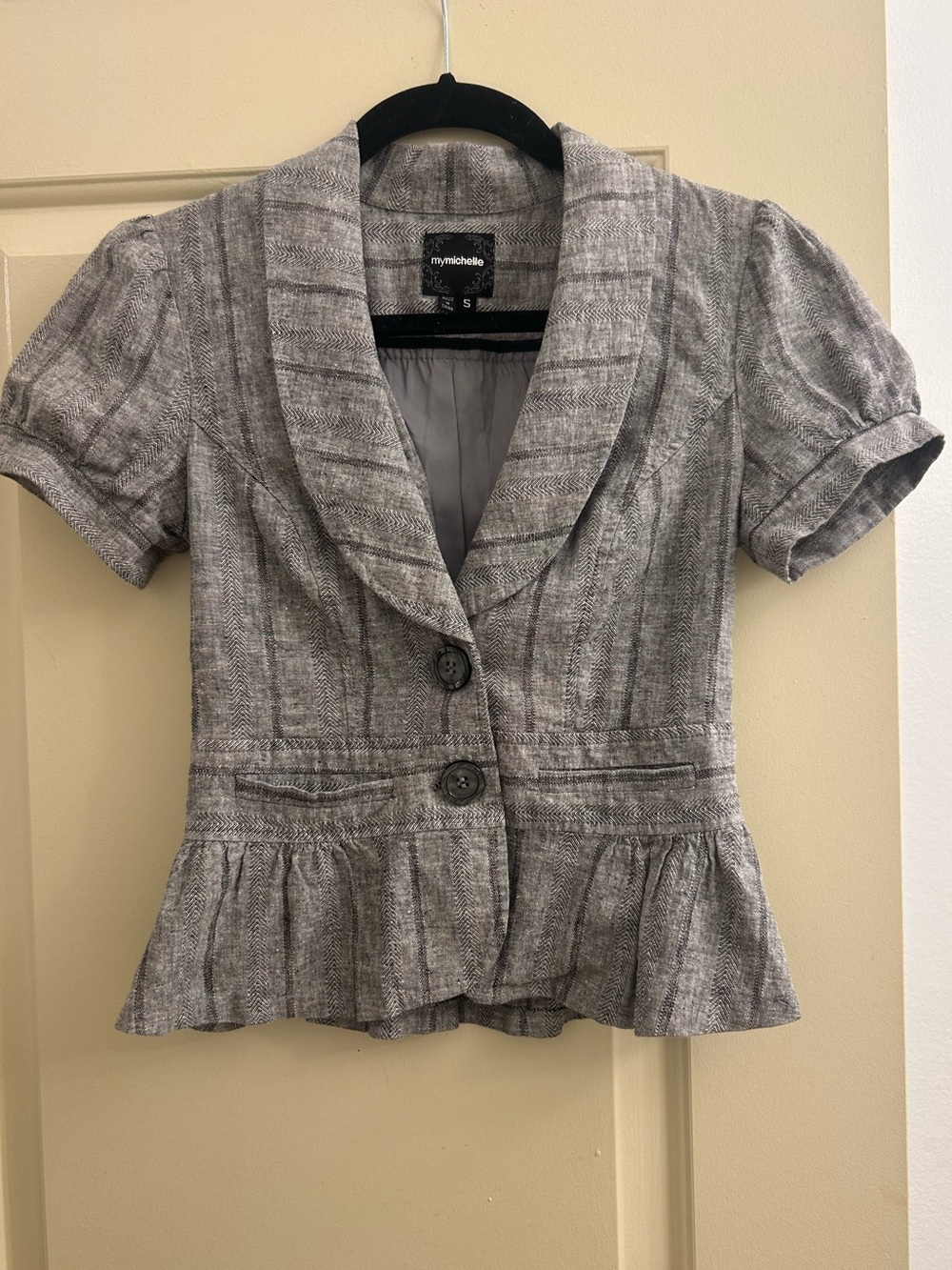 My Michelle Gray Short-Sleeve Peplum Jacket